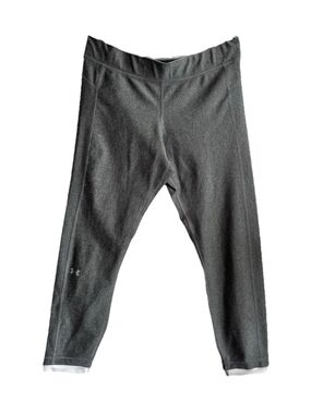 Under Armour Gray Capri Leggings Women’s M Cropped Athletic Workout Yoga